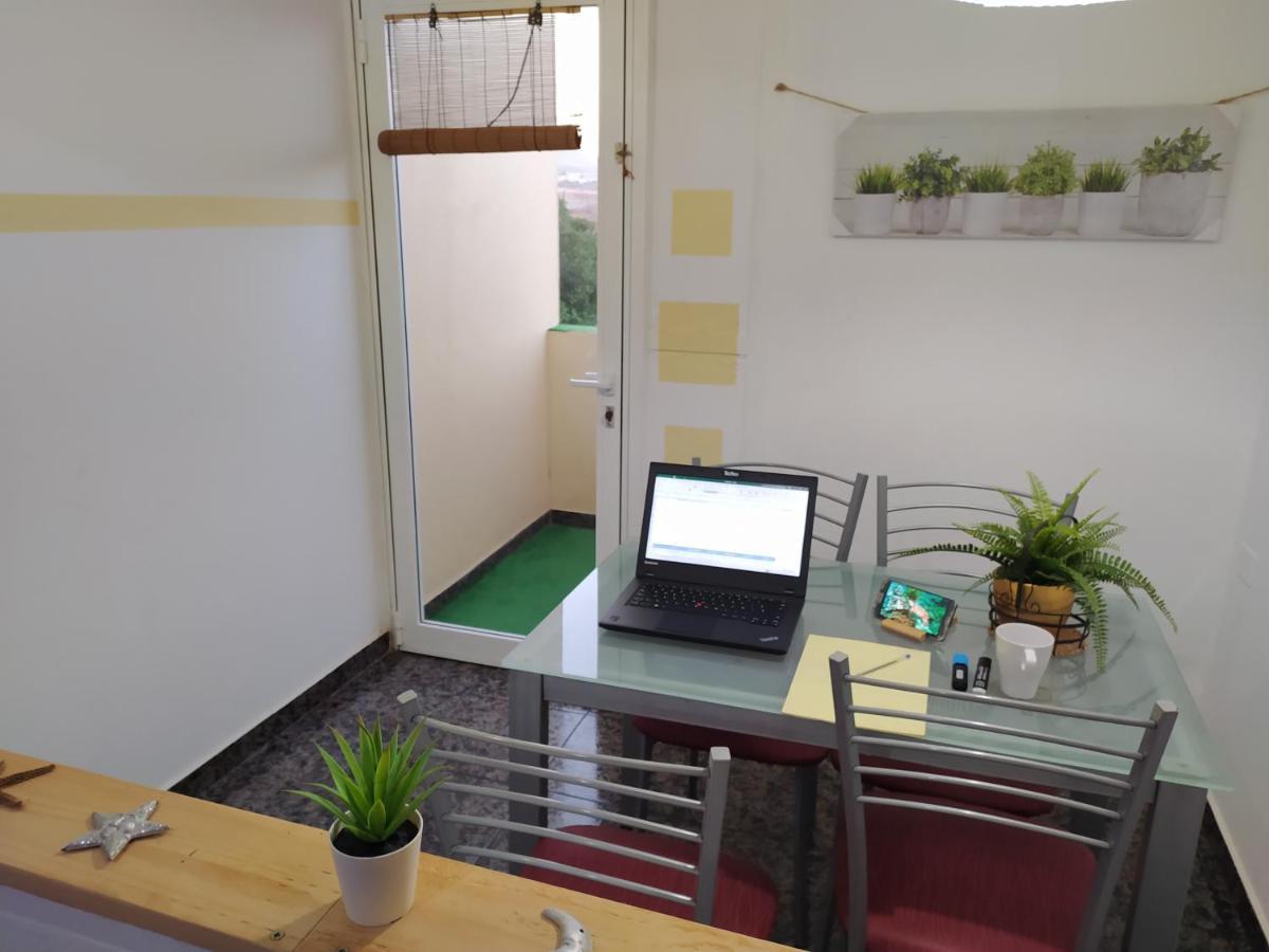 Burrero Beach Stay - Sunshine El Burrero Ngoại thất bức ảnh